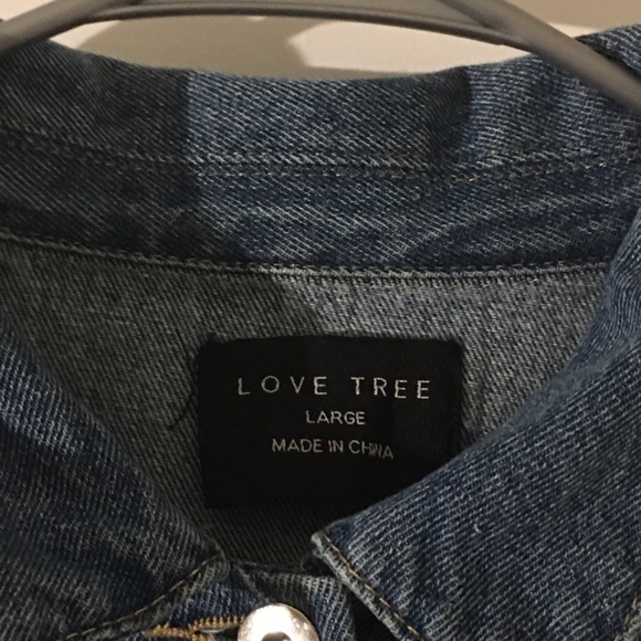 Oversized Women’s Denim Jacket w/ black lace - Picture 4 of 8